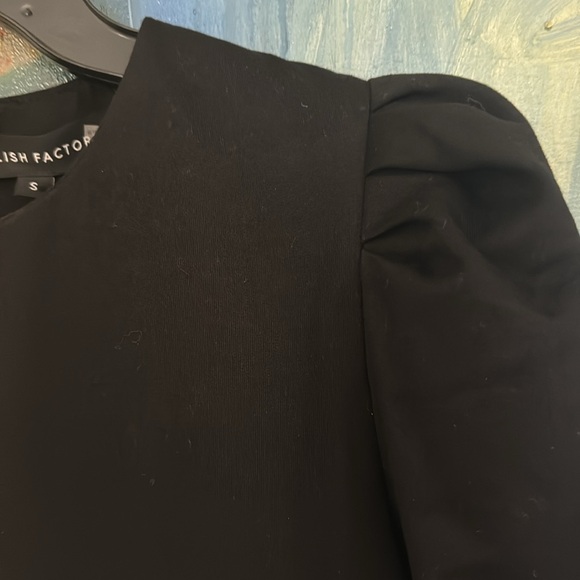 English Factory mixed media peplum puff sleeved top size small NWT - Picture 3 of 6